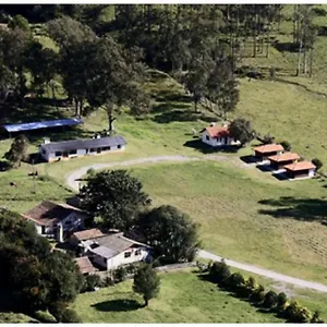 hospedagem-nossa-senhora-das-gracas.santa-catarina-brasil.com/
